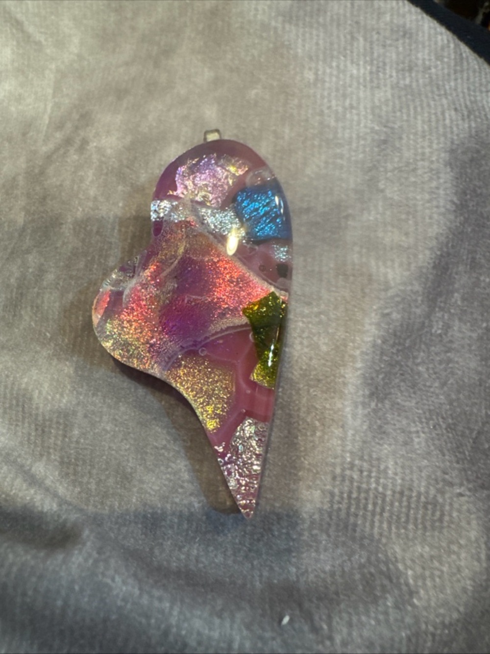 Iridescent Dichronic Heart Pendant‎ in Pink with Multicolor Sparkle